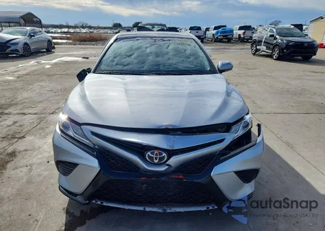 2020 Toyota Camry Xse z USA, uszkodzony, nr VIN 4T1K61AK7LU385742